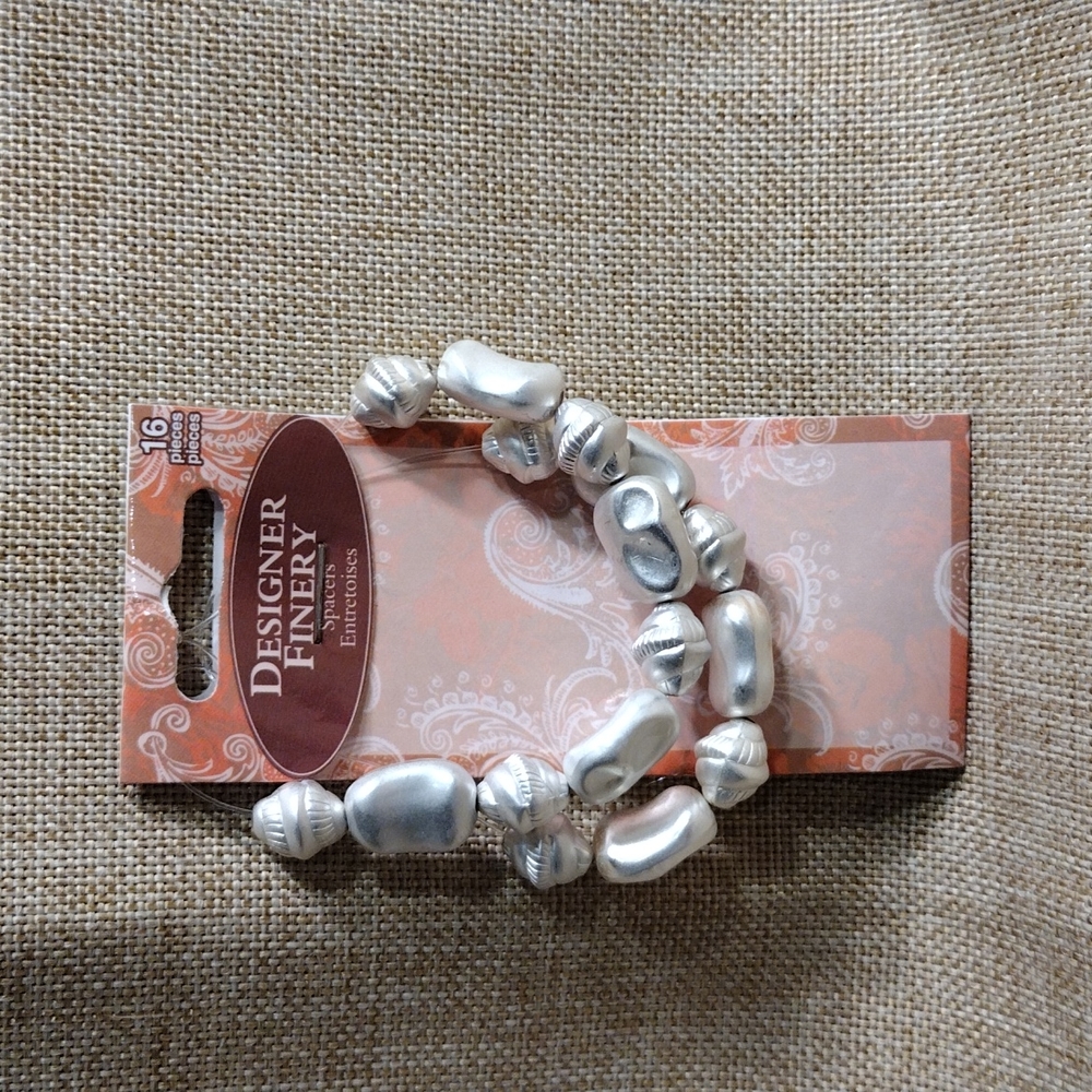 Set of Spacers